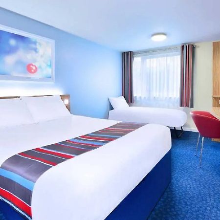 Travelodge London Greenwich High Road Exteriör bild